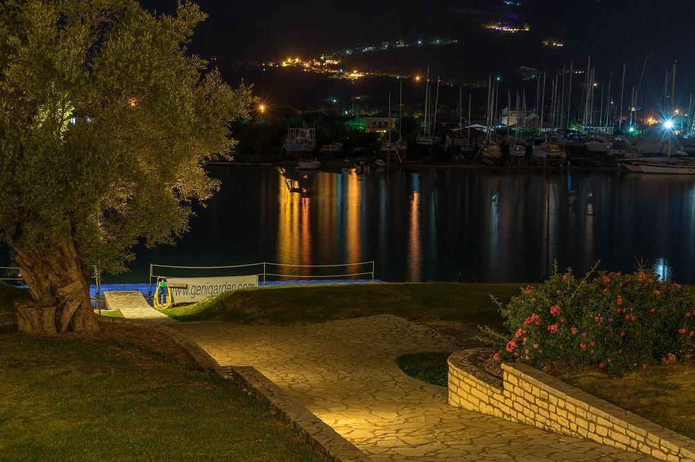 Geni Garden Apartments Экстерьер фото